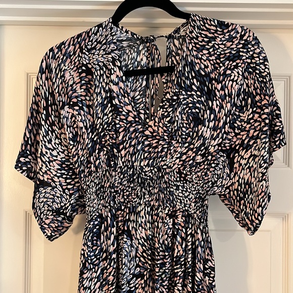 LOVESTITCH Kimono sleeve maxi dress. - Picture 2 of 5